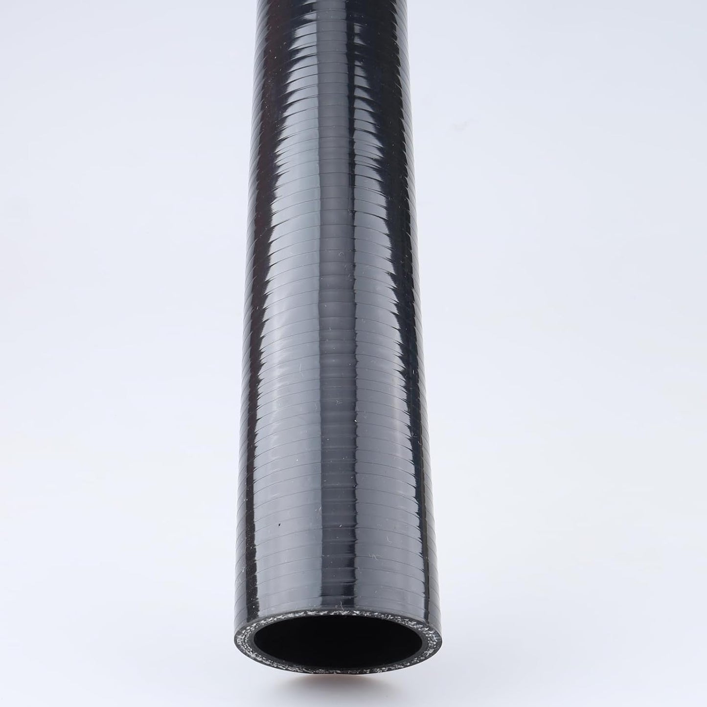 Manguera refrigerante silicona 3 capas negra 1-5/8x1.01m