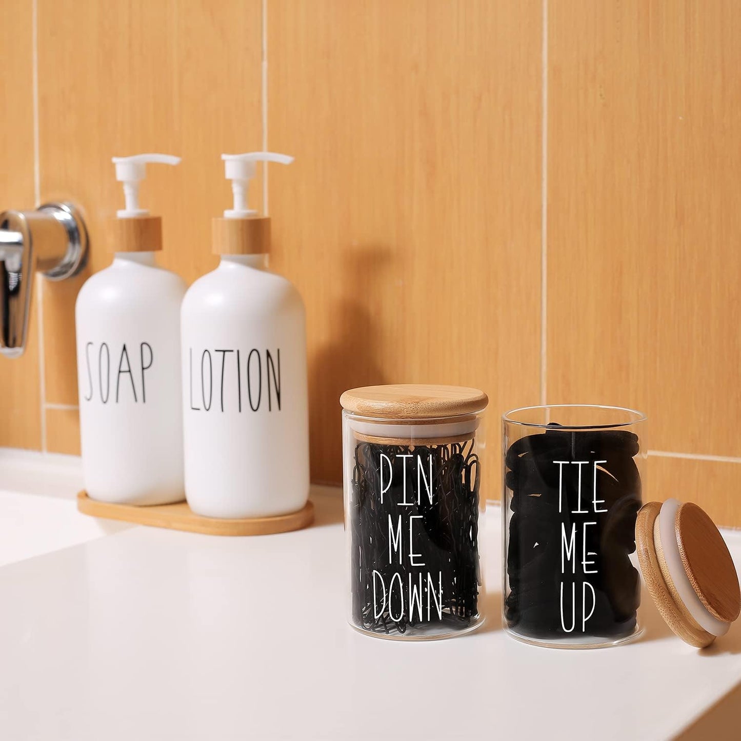 Frascos boticario con tapas para baño y lazos cabello