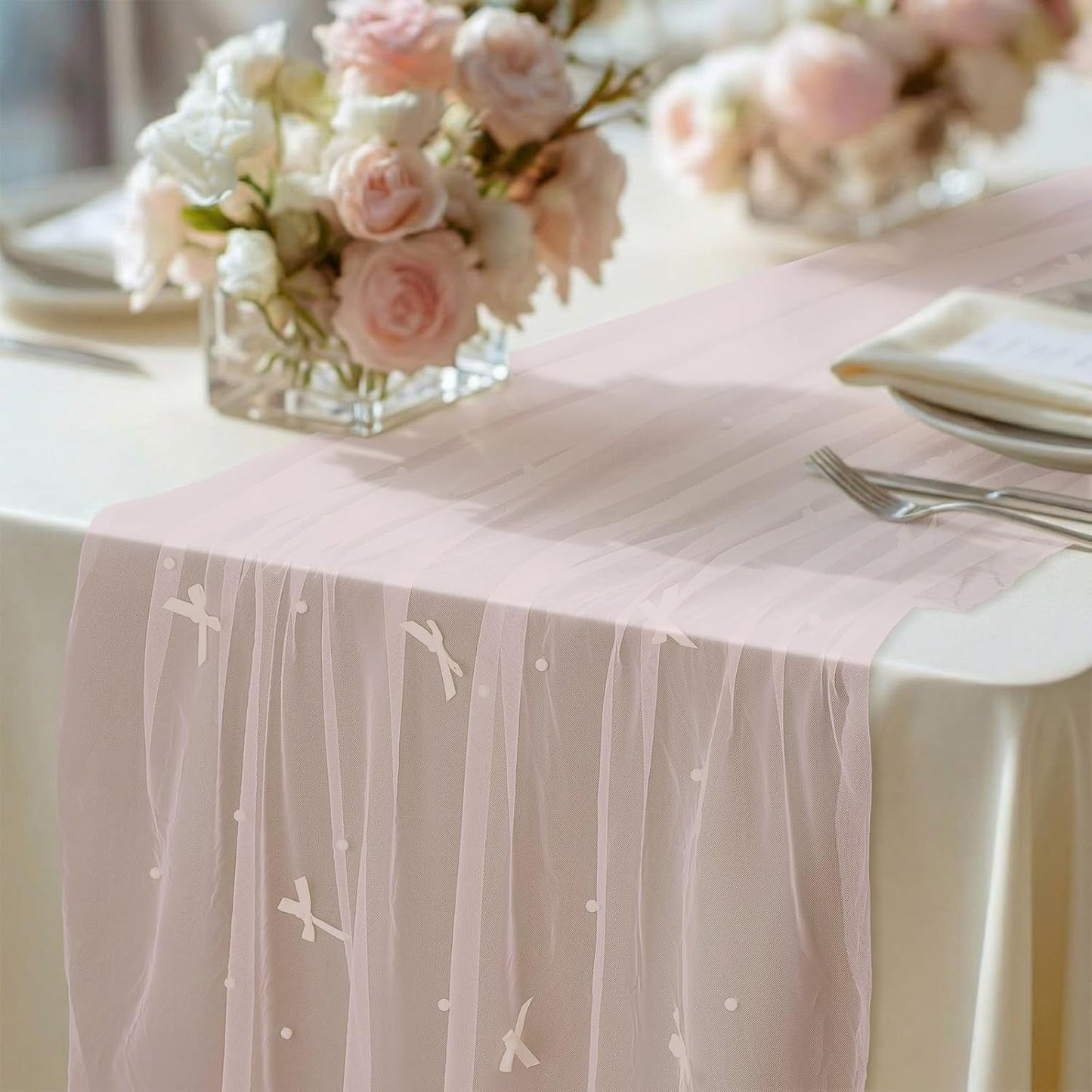 Camino mesa lazo perlas encaje tul decoración boda bohemia