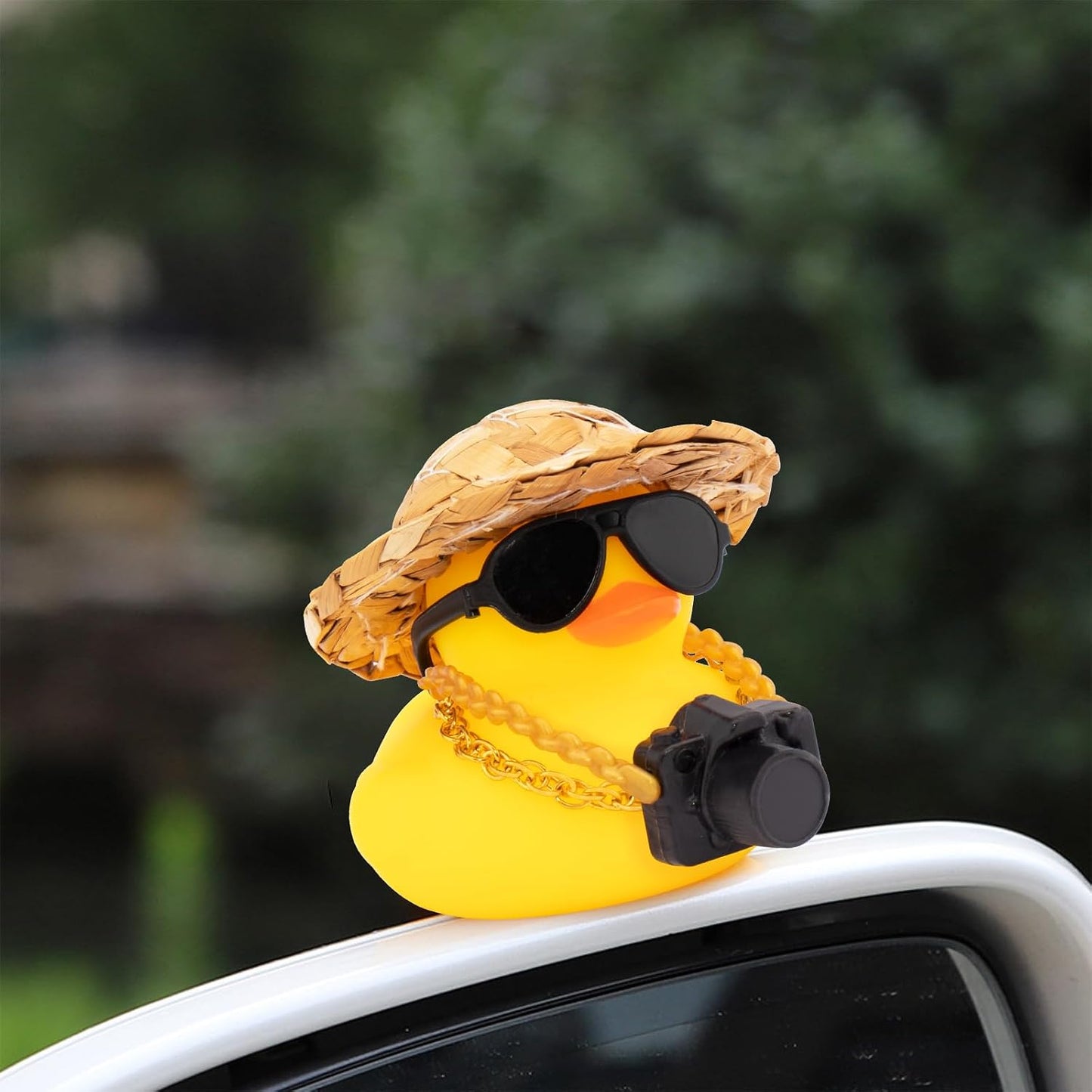 Pato de goma con sombrero para salpicadero coche
