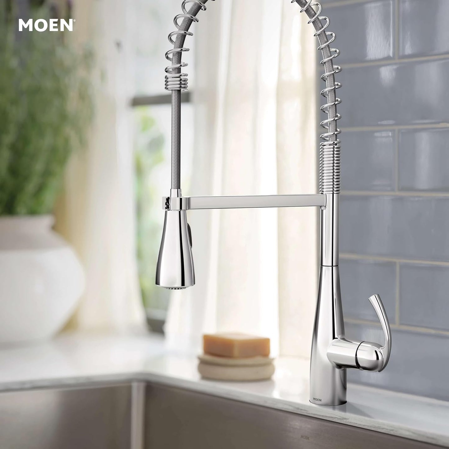 Grifo cocina Moen Essie cromado rociador extraible
