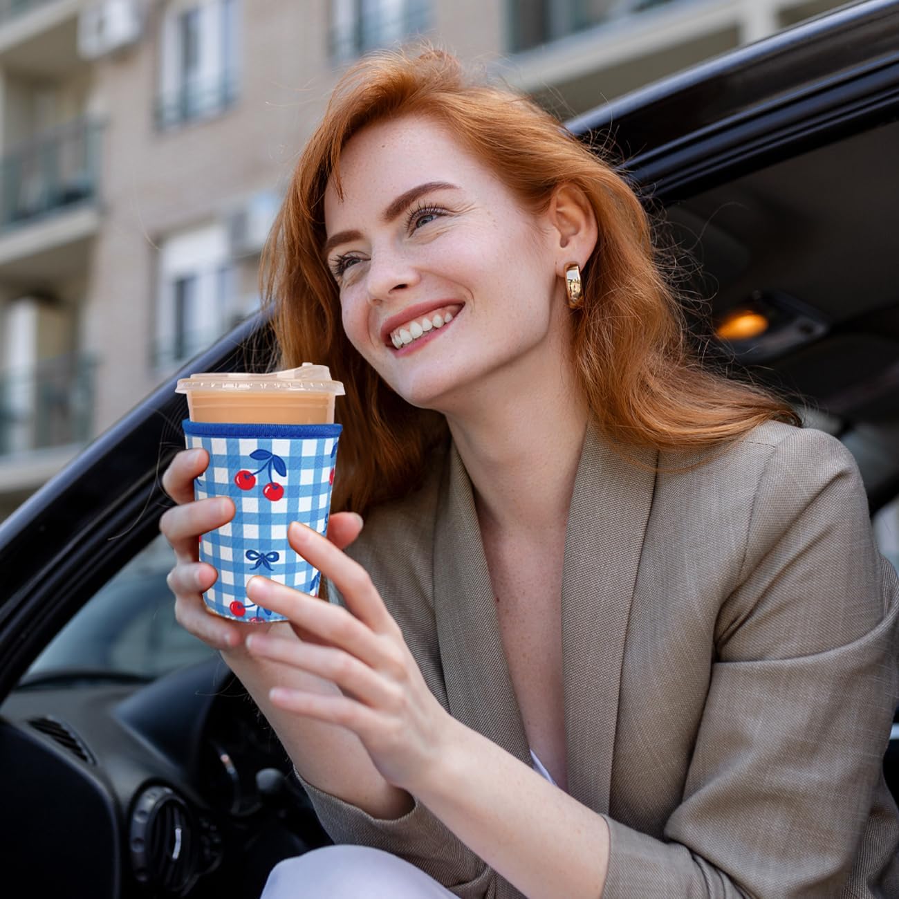 Funda neopreno reutiliz. para café helado con lazos