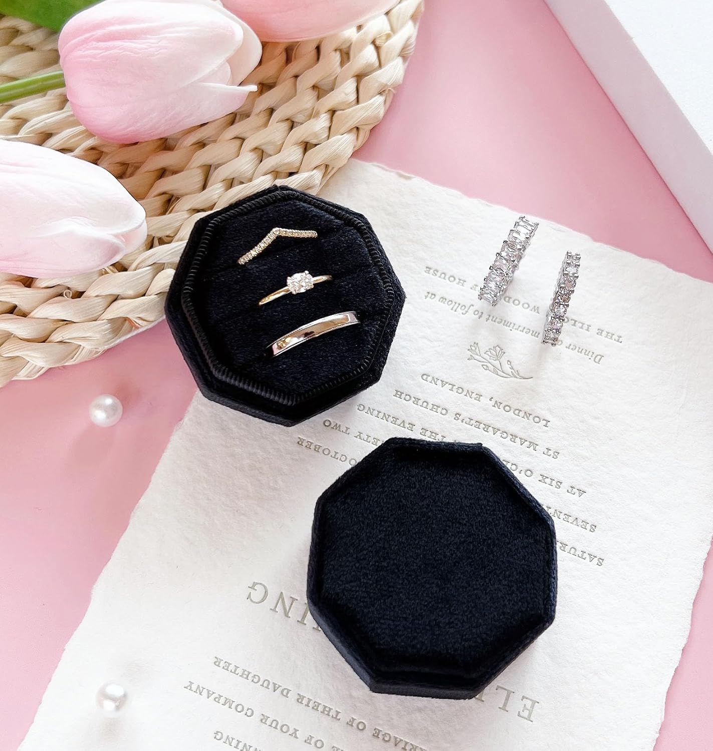Caja terciopelo octágono 3 ranuras para anillos boda negro