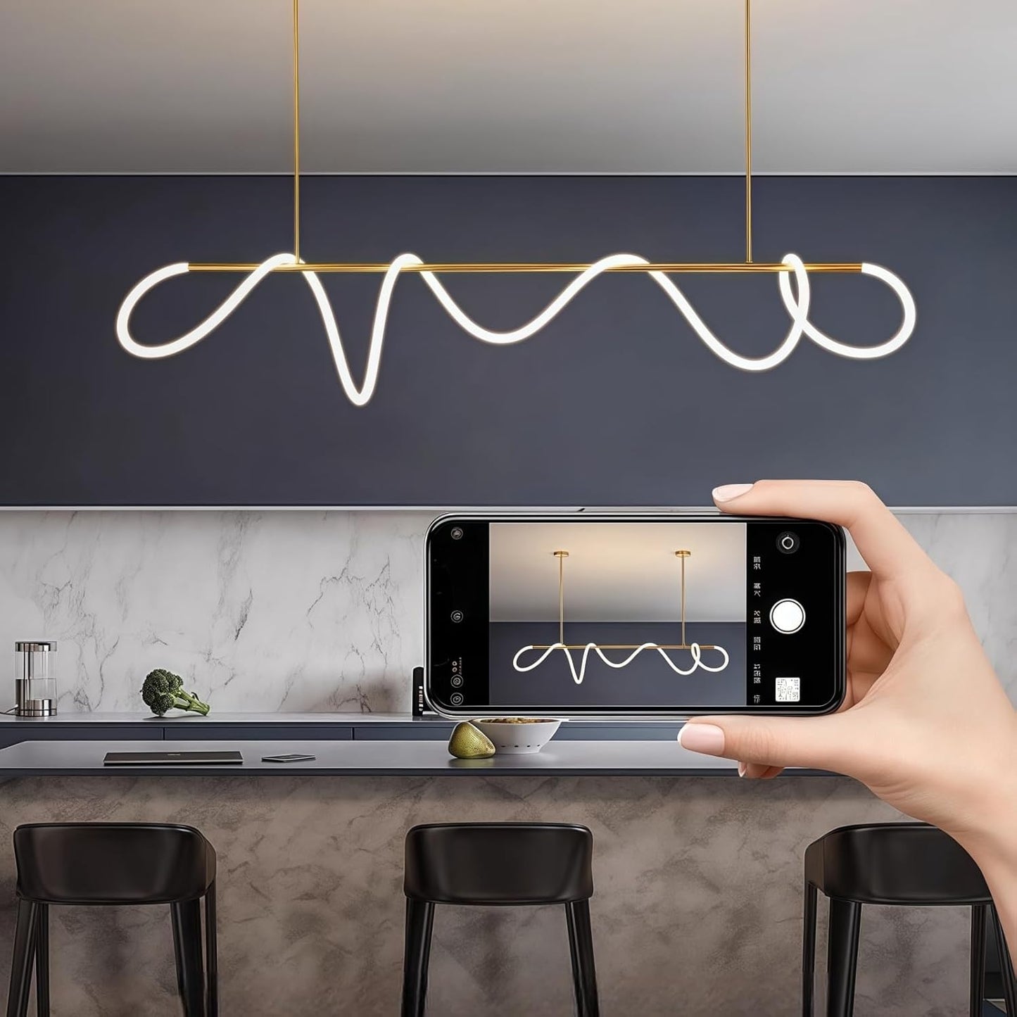 Lámpara colgante LED moderna dorada 59pulg ajustable comedor