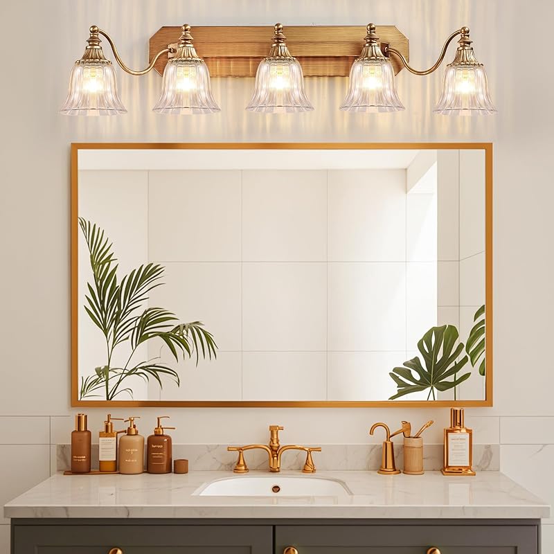 Lámpara baño vintage 5 luces dorada sobre espejo