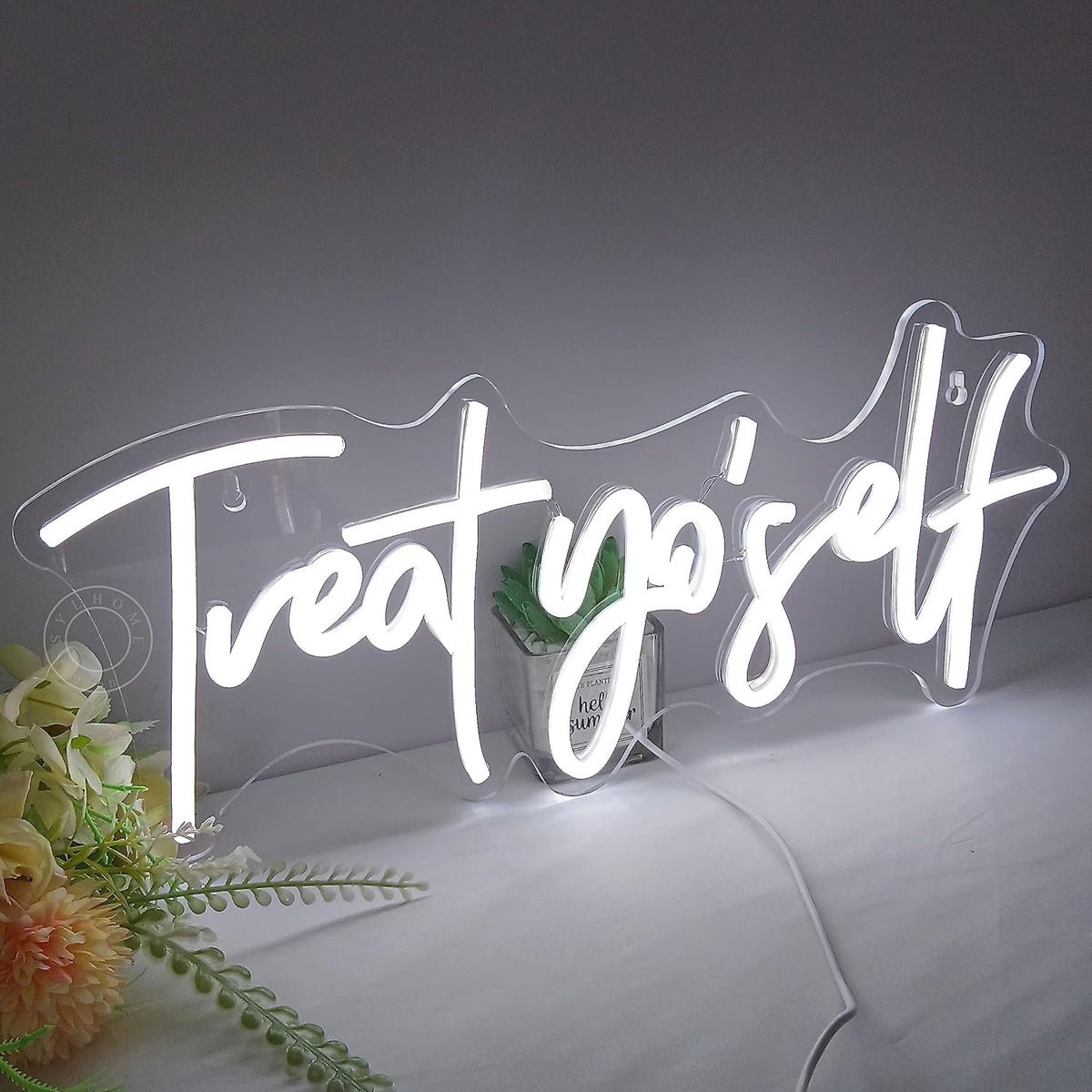 Letrero LED neon 'treat yourself' hogar 16.54x7.1pulg