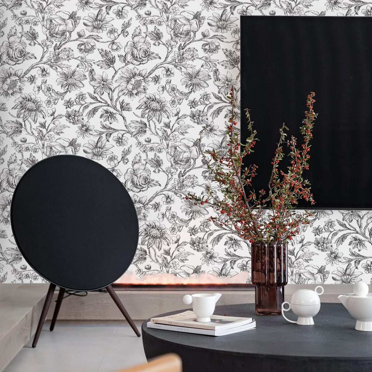 Papel tapiz floral blanco y negro 17.3x393pulg autoadhesivo