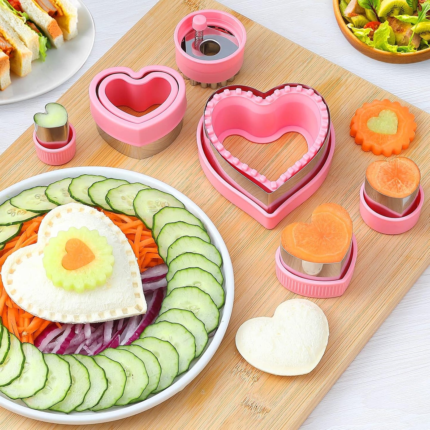 Set 6 cortadores galletas corazón y sándwiches