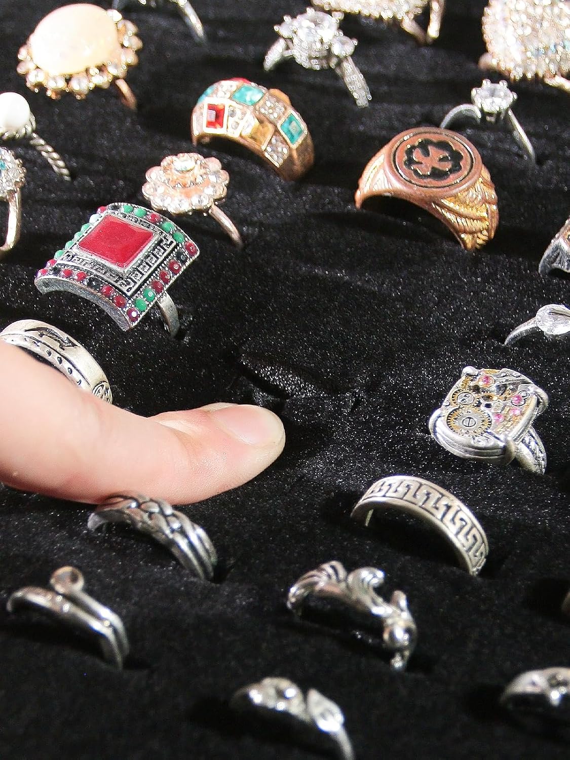 Soporte anillos y pendientes terciopelo varios negro