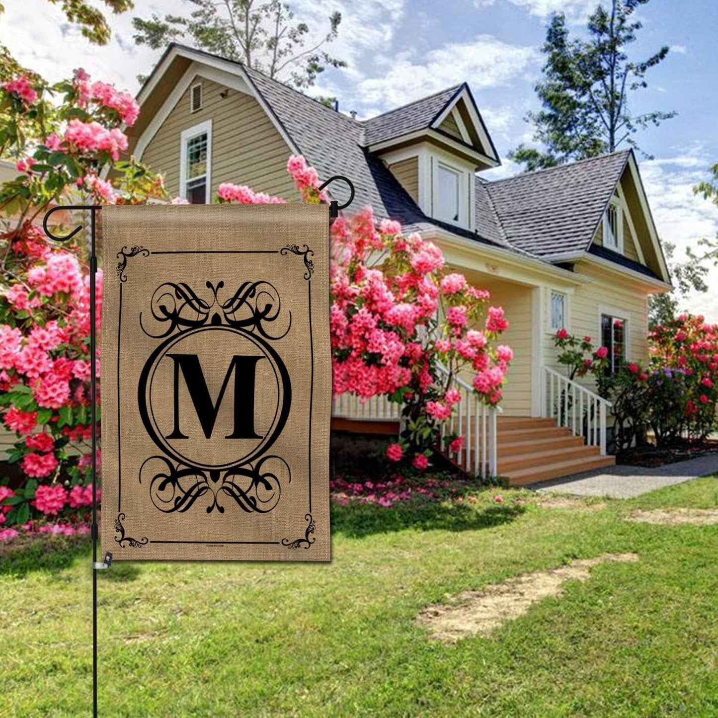 Bandera jardín monograma M doble cara decoración