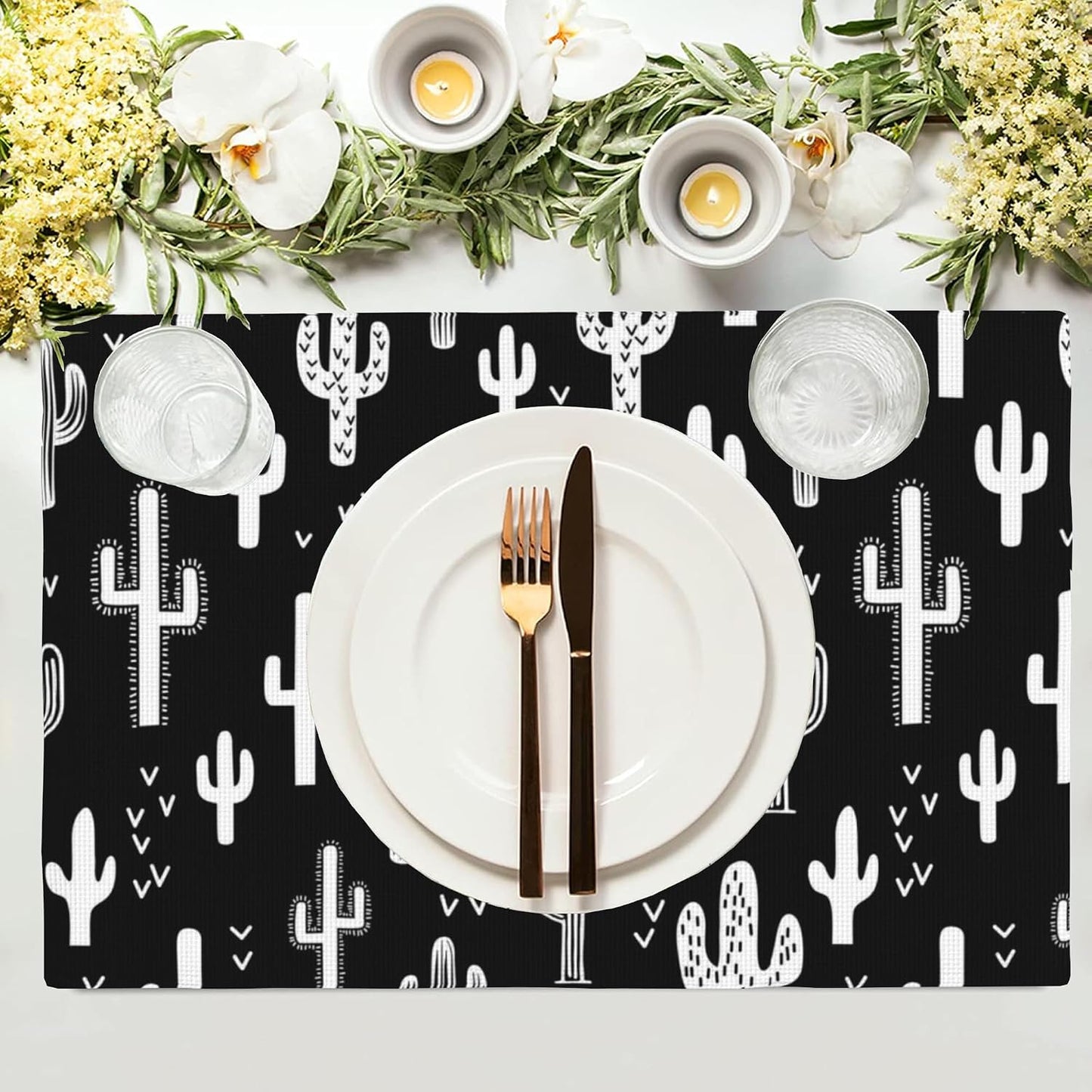 Set 4 Manteles Retro Cactus 12x18pulg Blanconegro Lavables
