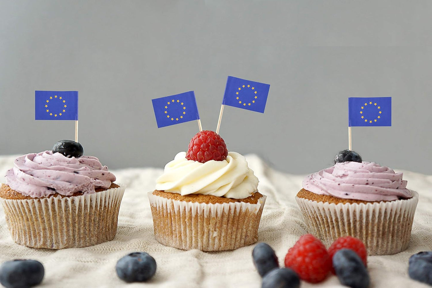 Banderas UE mini para cupcakes 100 pzas