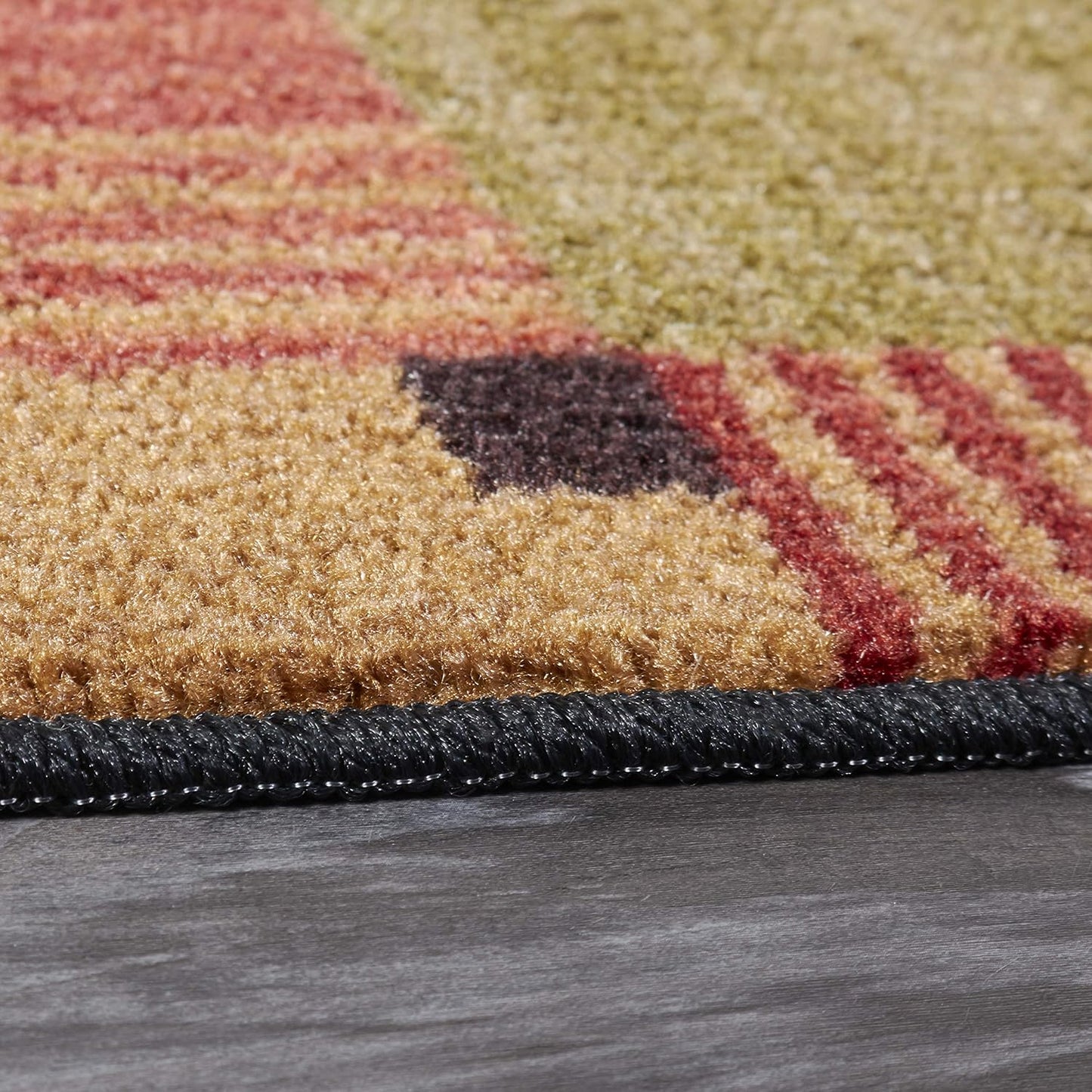 Alfombra geométrica moderna 1'8"x2'10" color rojo sala comedor