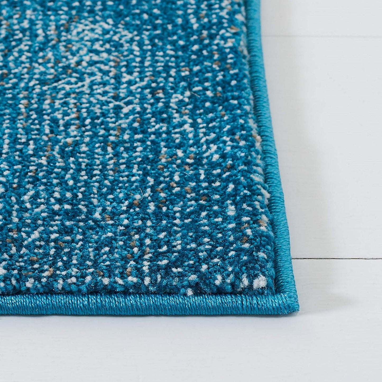 Alfombra pasillo 2'3"x6' azul y dorado diseño moderno
