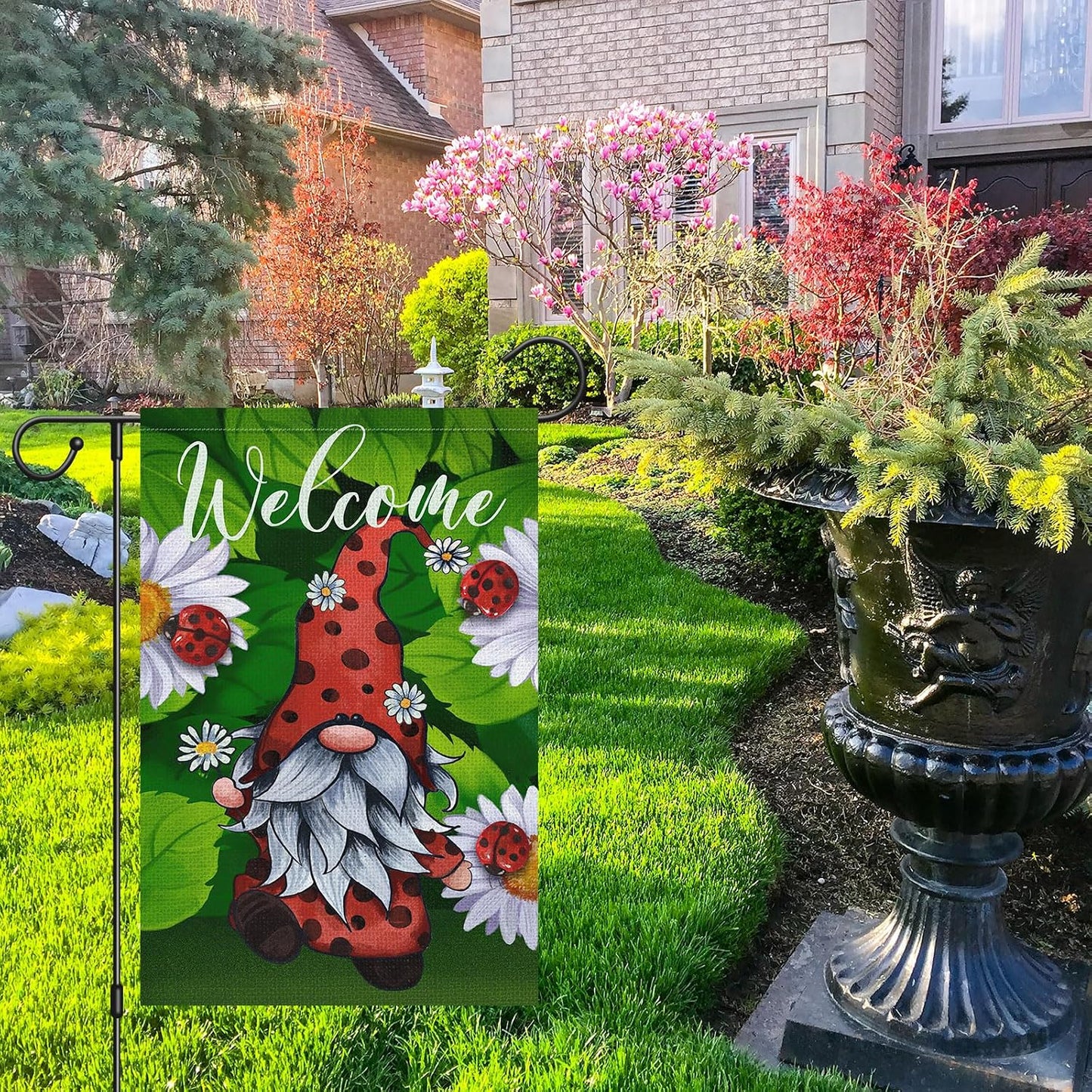 Bandera jardín 12x18pulg doble cara gnomo margaritas