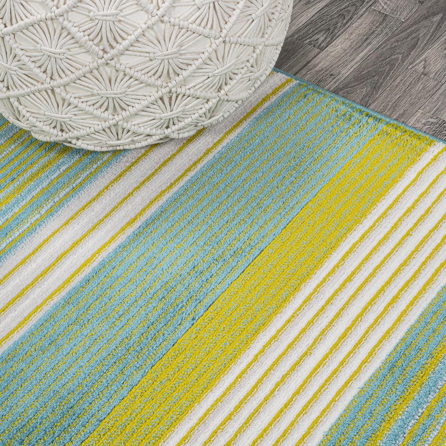 Alfombra pasillo a rayas verde/azul 2x8" estilo campo