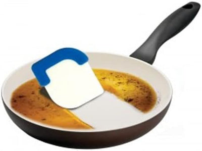 Raspador plástico nailon 3pulg antideslizante color aleatorio