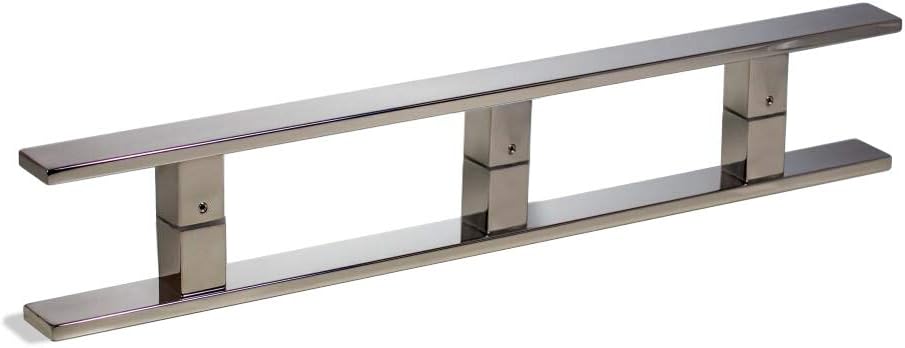 Puerta metal corrediza con manija inox y vidrio