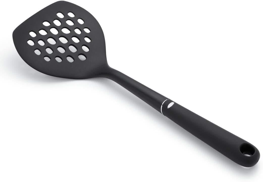 Cucharón nylon redondo negro