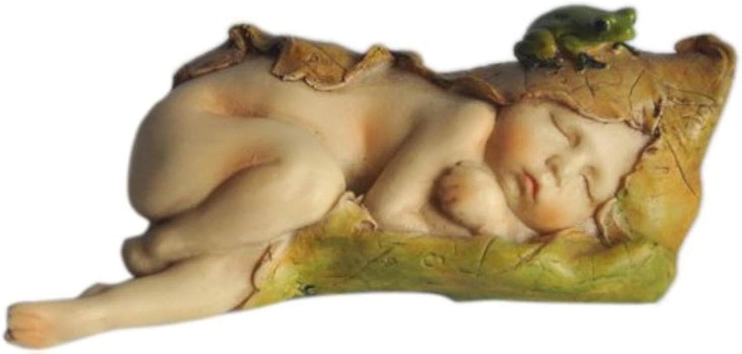 Estatua hada durmiendo con rana jardín bebé