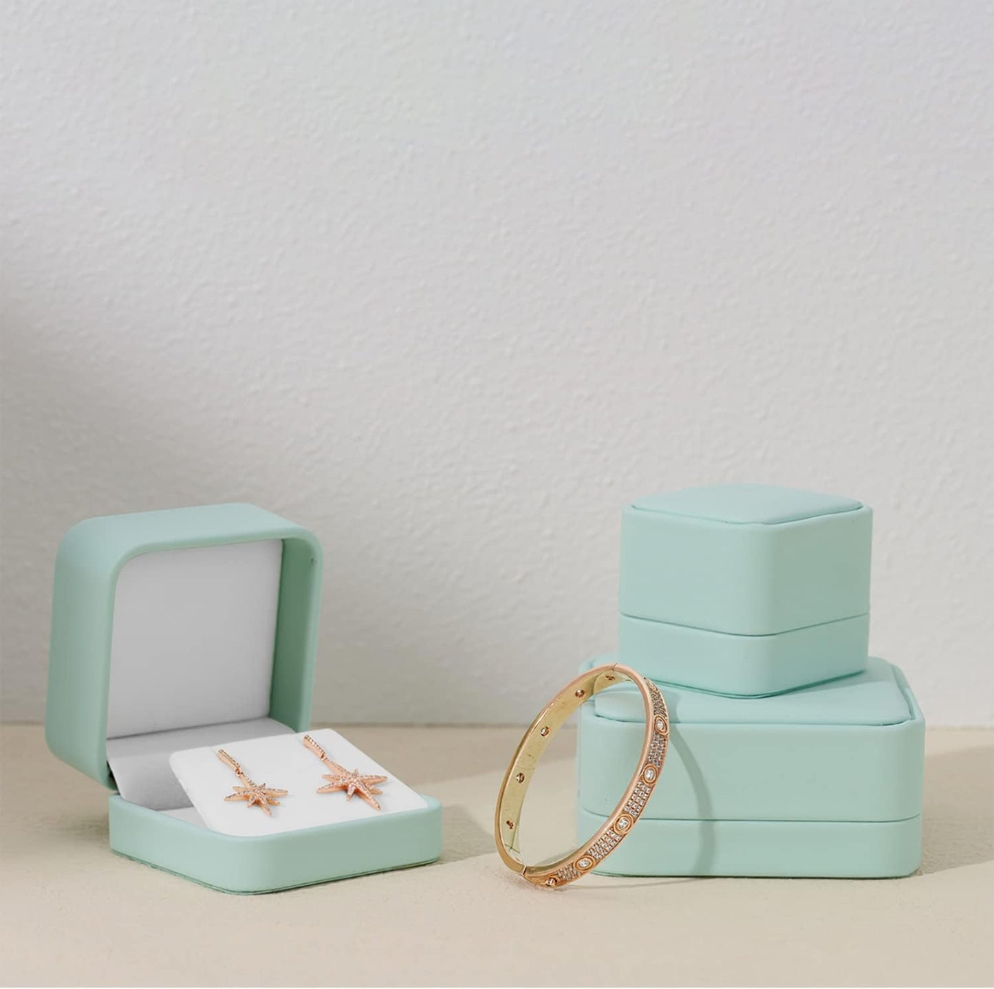 Estuche terciopelo para pendientes mujer regalo 2.75x2.75