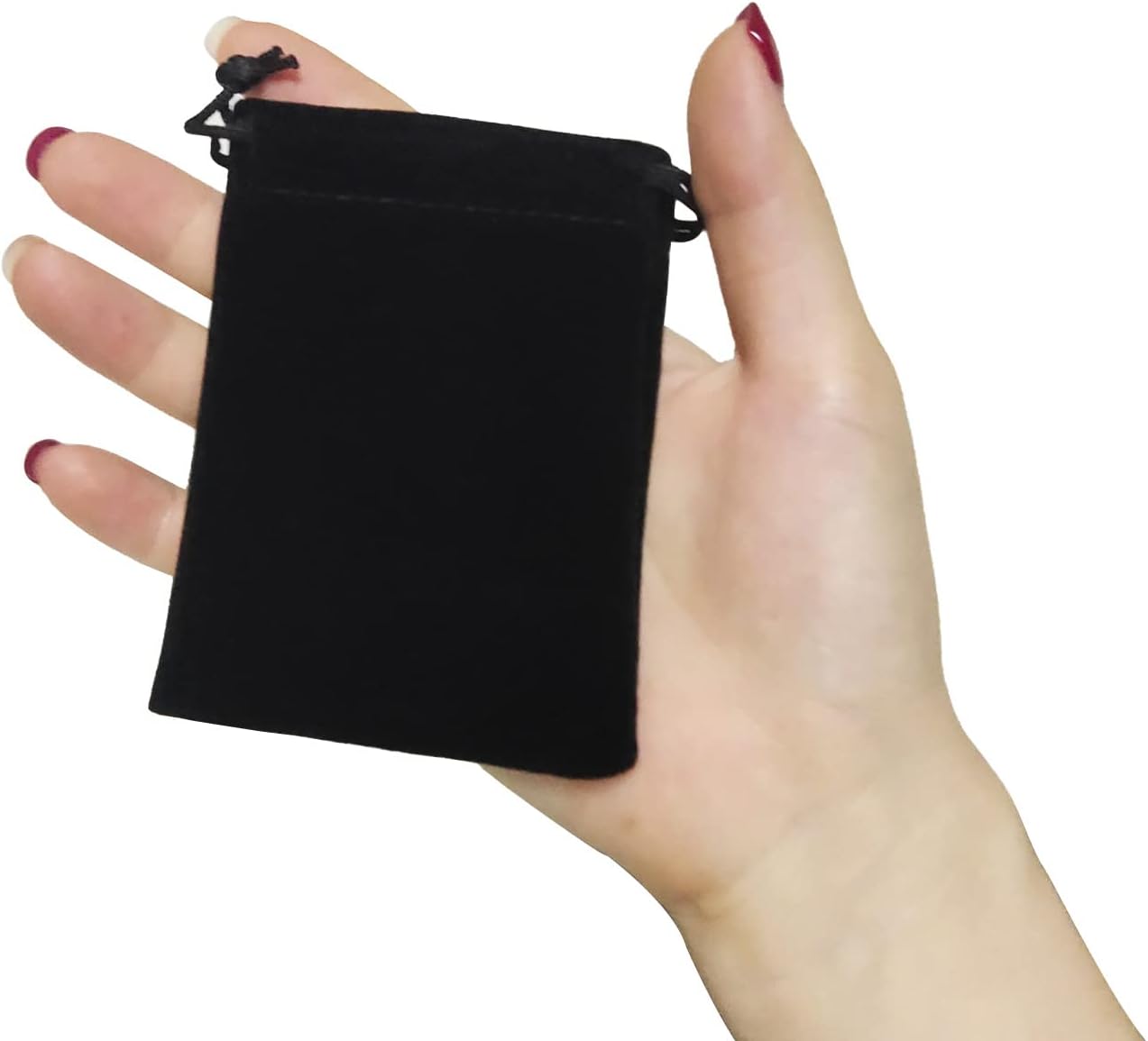 Bolsas terciopelo negras con cordón para joyas y regalos