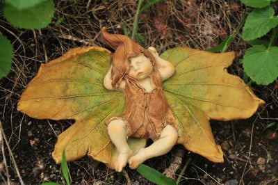 Estatua hadas para jardín 3.7x5.5in