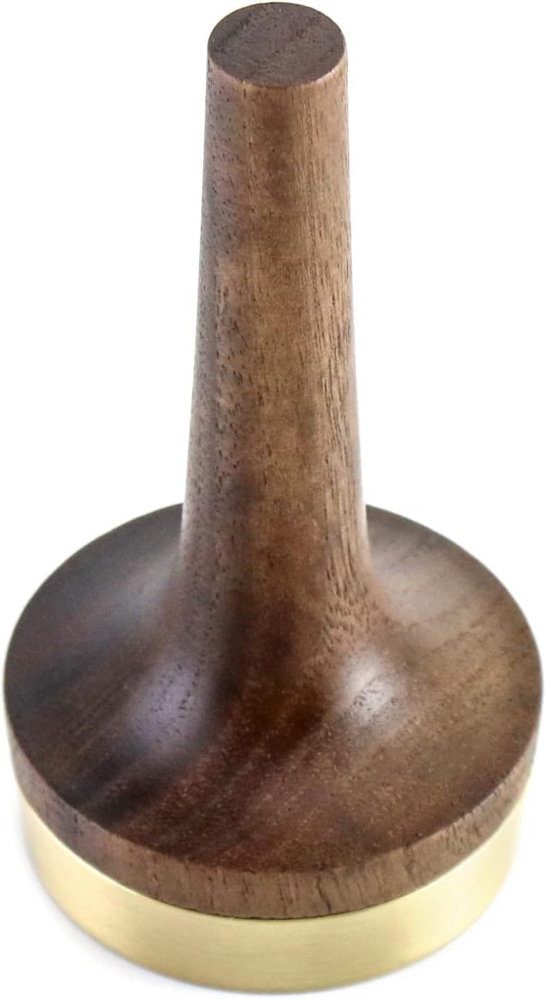 Soporte anillo madera nogal negro latón moderno