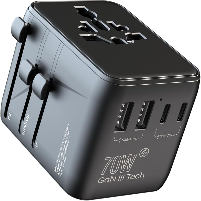 Adaptador viaje universal 70 W con 1 AC y 2 Type-A 3 Type-C