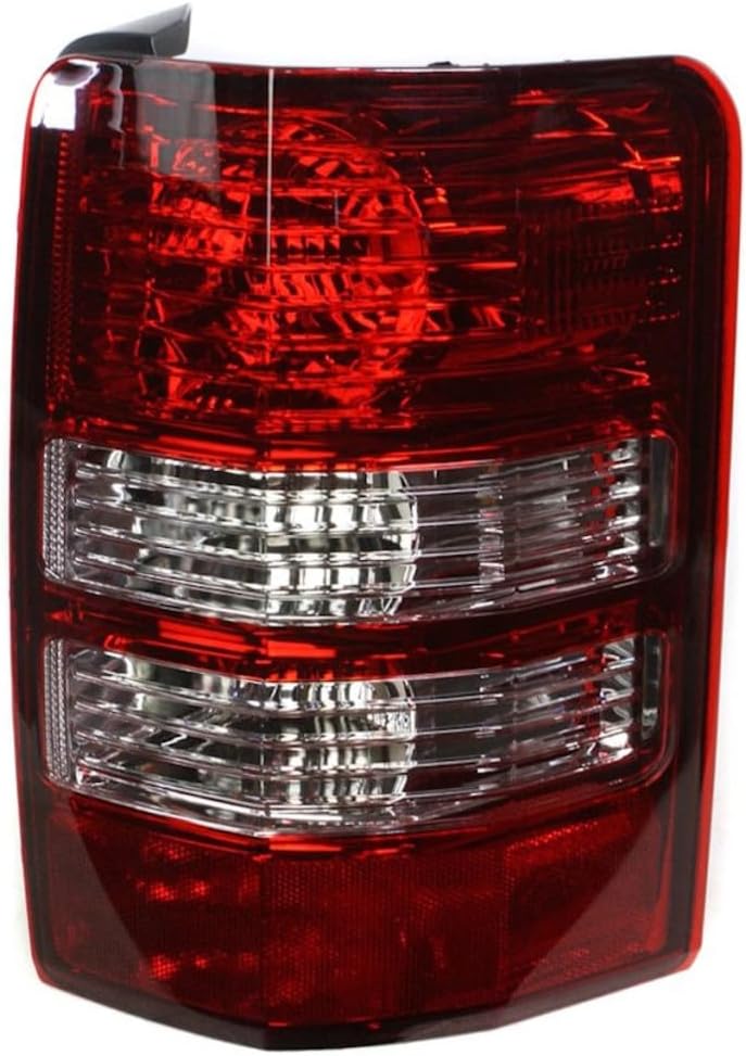 Luz trasera Jeep Liberty lado pasajero repuesto