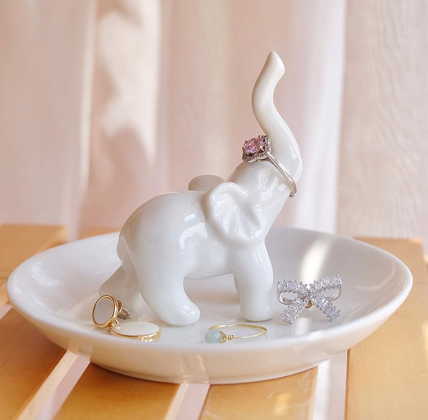 Plato soporte elefante blanco para anillos y joyas