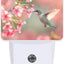 Luz Nocturna Colibrí con Flores Rosadas Enchufable 0.5w