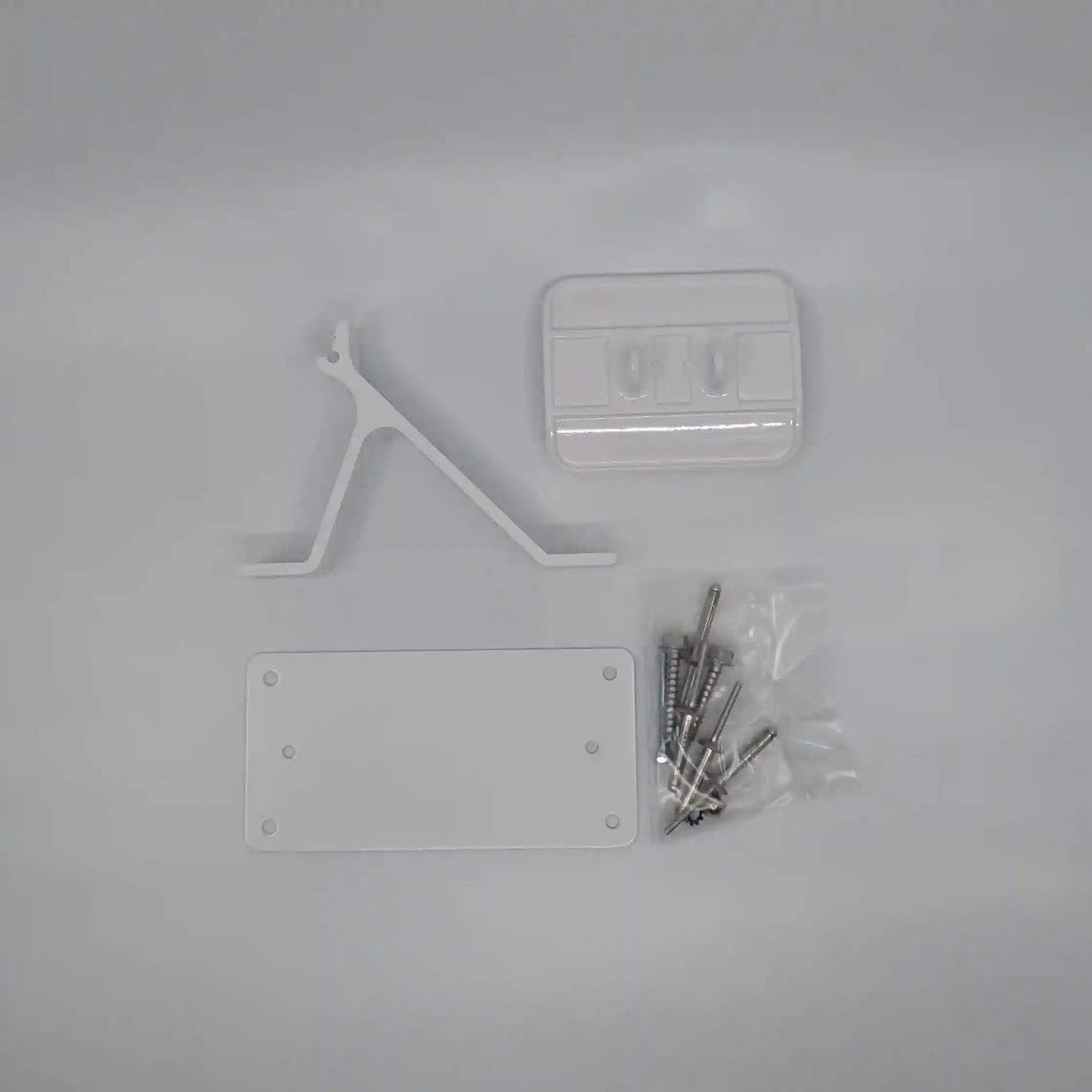 Soporte automático toldo RV blanco