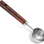 Cuchara medidora vintage de metal con mango de madera para café y té