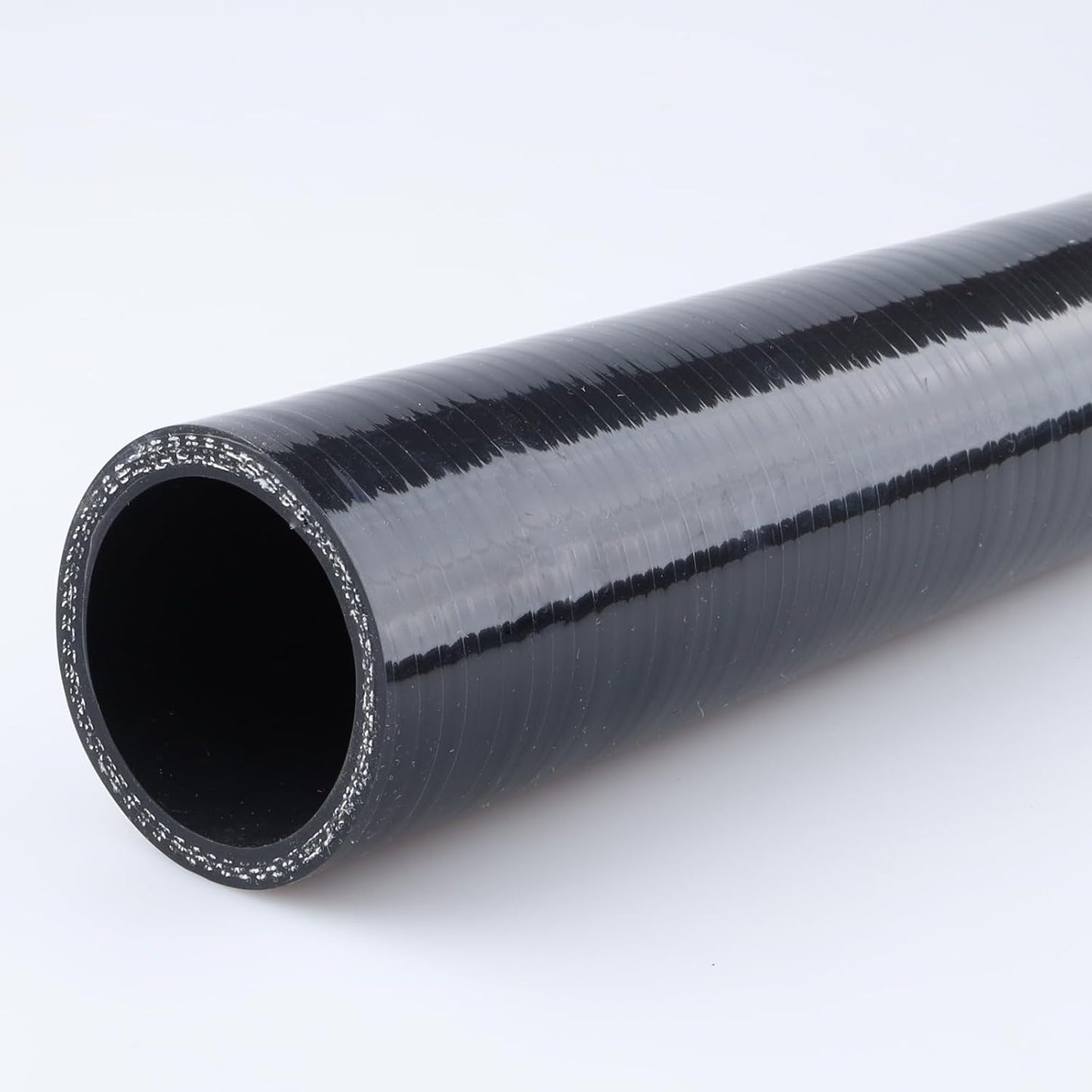 Manguera refrigerante silicona 3 capas negra 1-5/8x1.01m