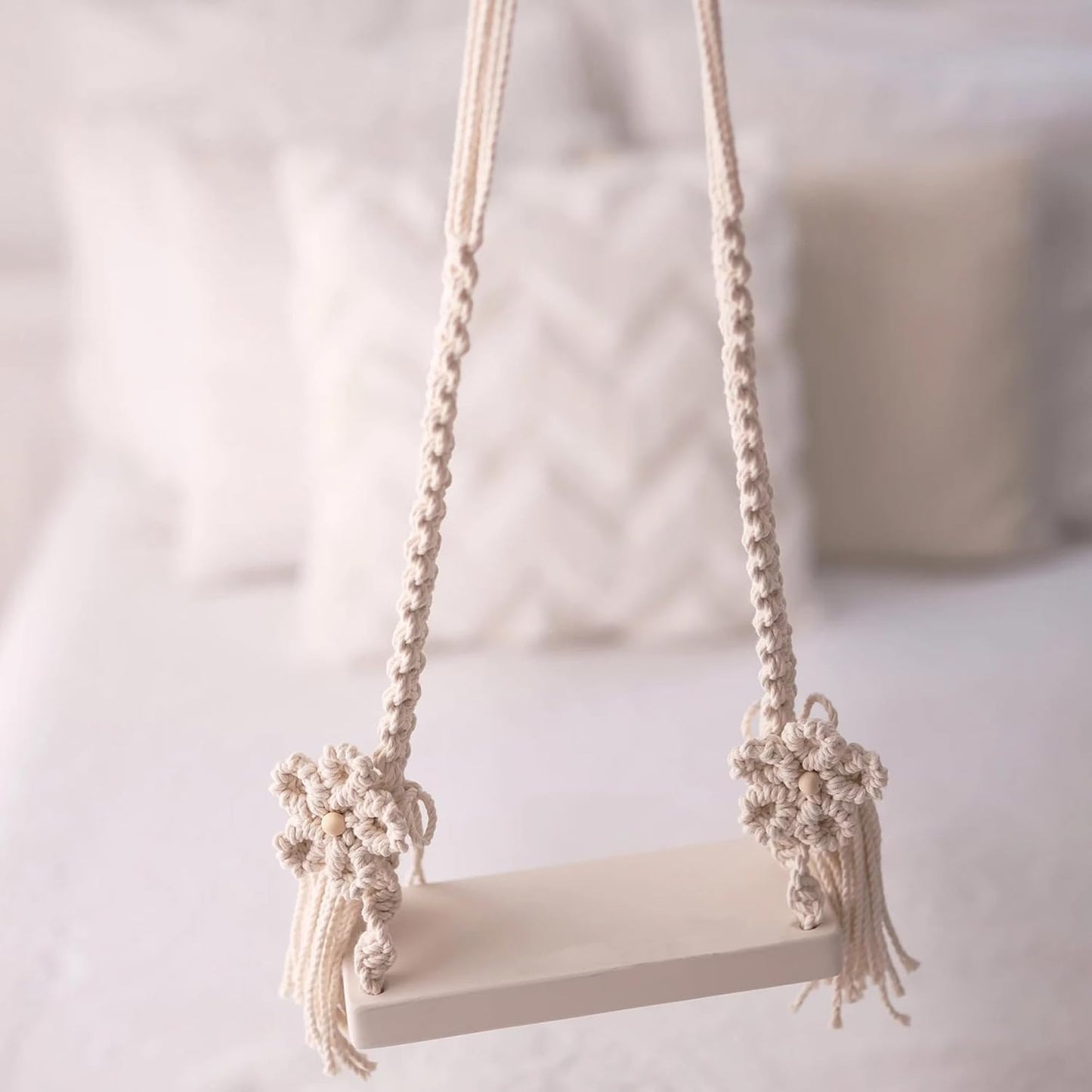 Accesorios macramé para bebé con 2 clips madera blanca