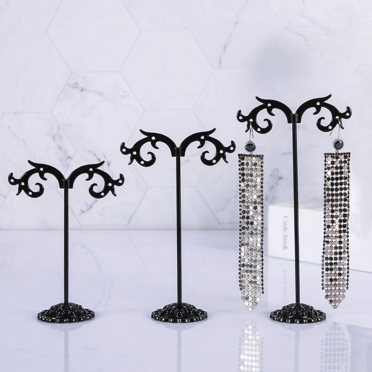 Soporte pendientes negro metal desmontable 3 pzas forma