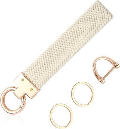 Cadena llave coche con anillo D estilizada