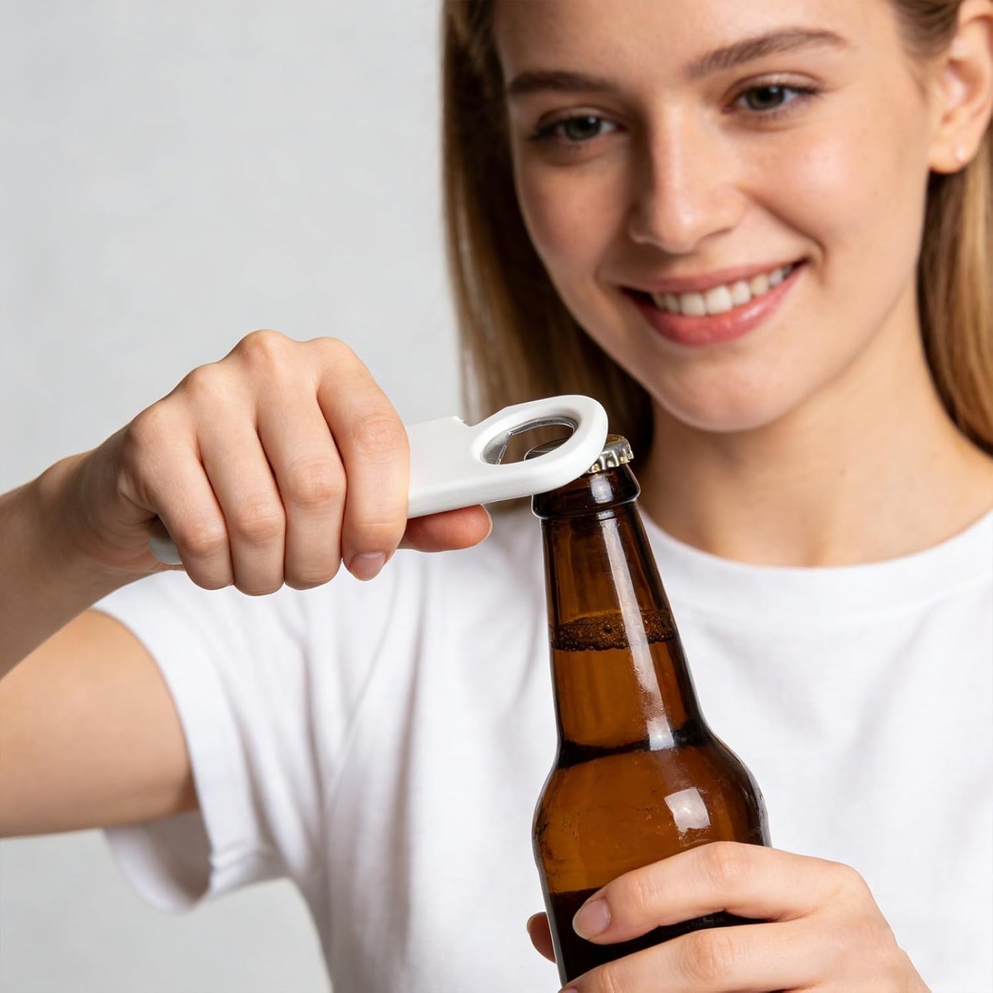 Abridor de nevera portátil para cervezas, refrescos y popcans