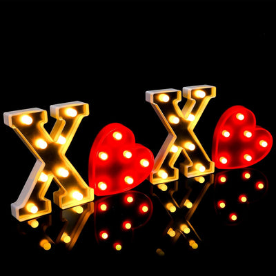 Letrero San Valentín con luz LED forma corazón plateado rojo
