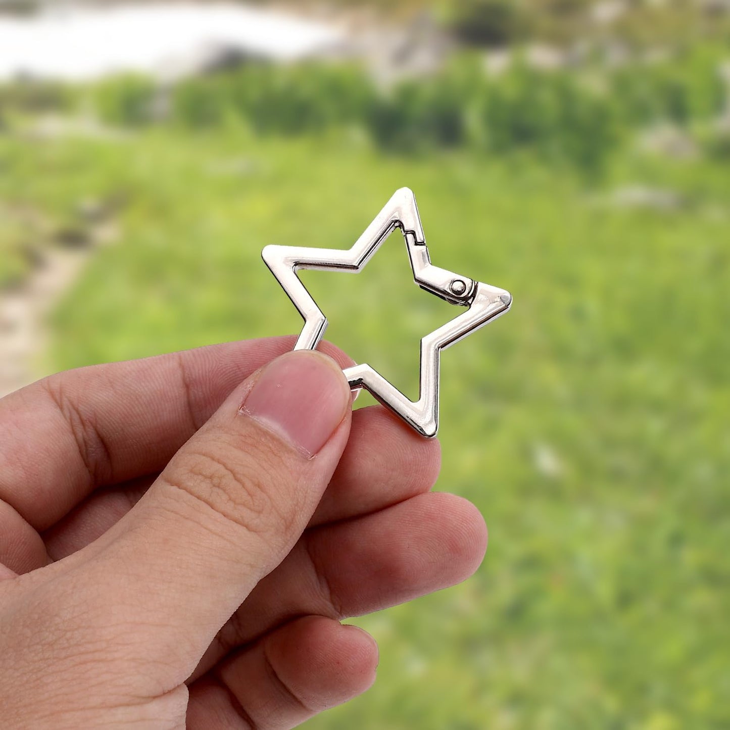Mosquetón estrella para llaves cartera camping pesca