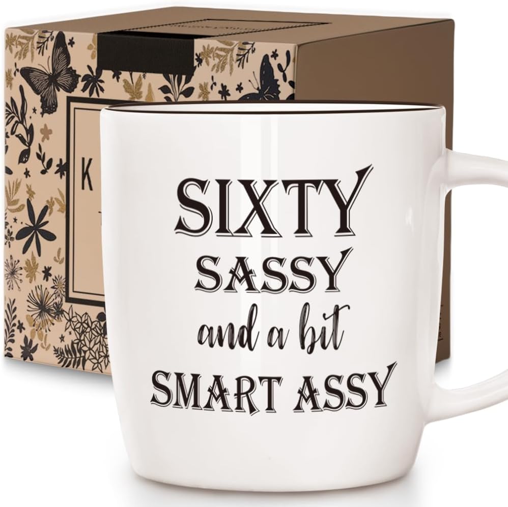 Taza café "Sassy and a bit Smart Ass" regalo mujer 60 cumpleaños