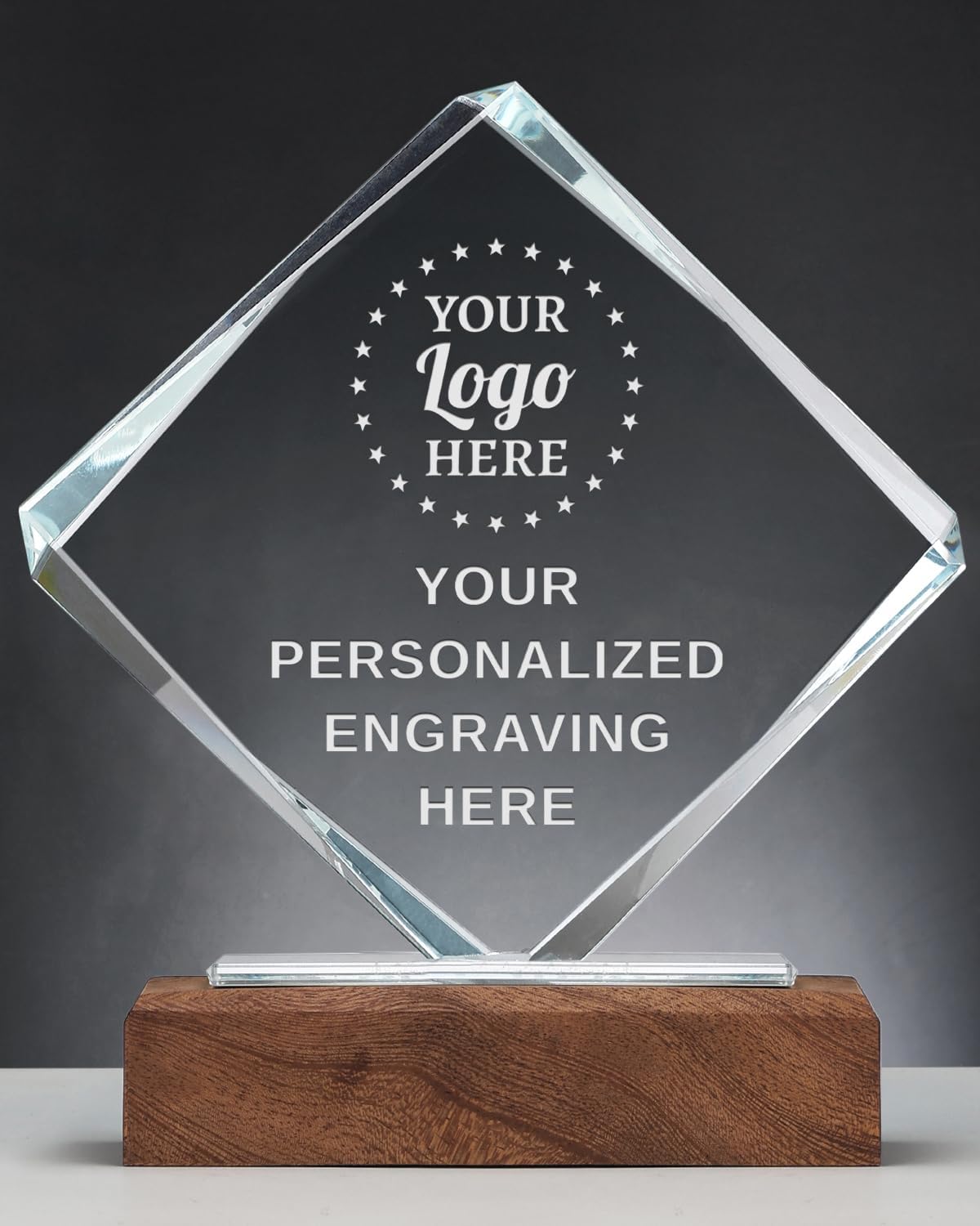 Trofeo cristal personalizado con base madera placas grabadas