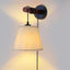 Aplique pared con luz tela interruptor dormitorio