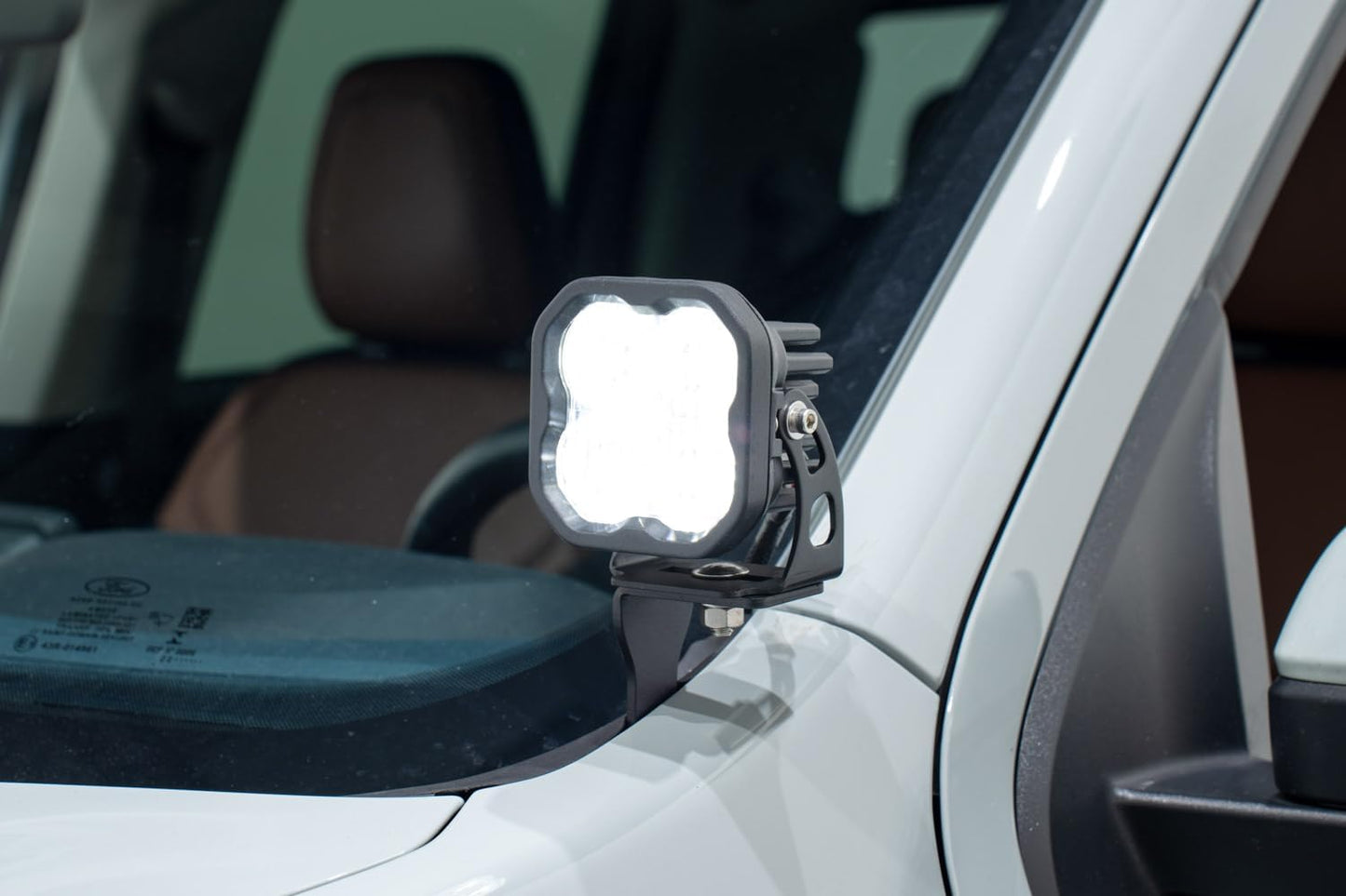Kit luz antiniebla retroiluminada Ford Maverick 22-24