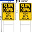Letrero amarillo 12x17" Slow Down Mascotas