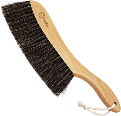 Cepillo cerdas caballo para limpieza hogar con mango madera