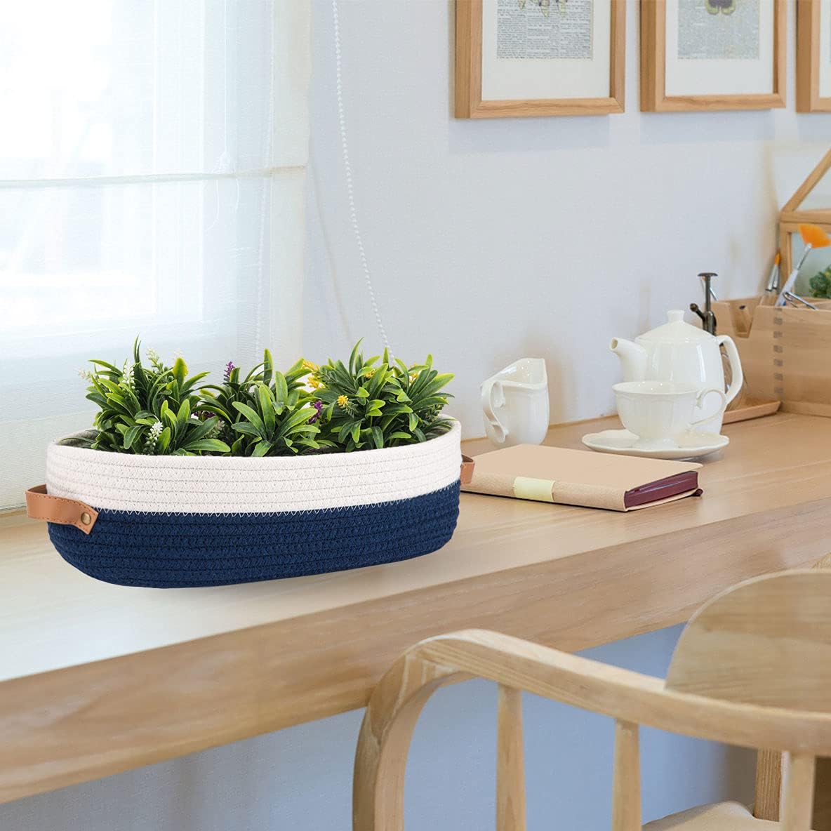 Cesta tejida para inodoro 13x5.9x4" blanco costuras azul