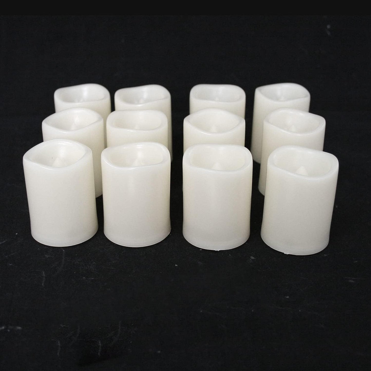12 Velas Votivas LED Parpadeantes Base Blanca Brillo Ámbar