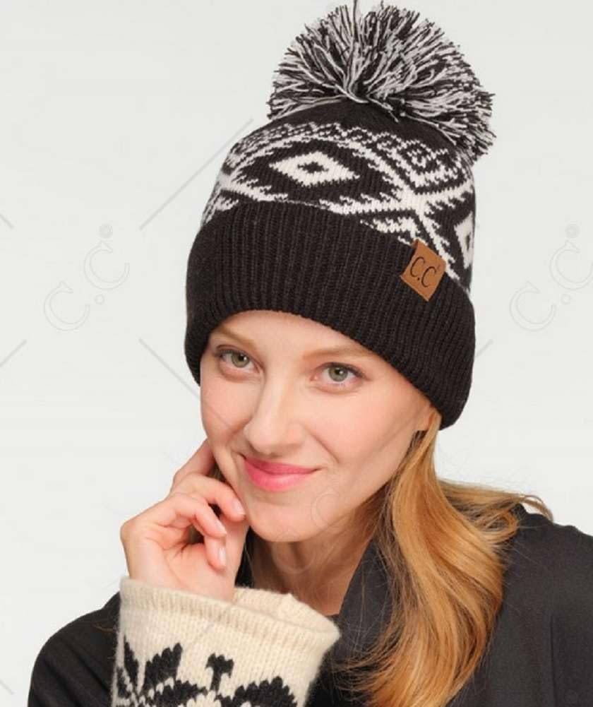 Gorro unisex punto suave con pompón